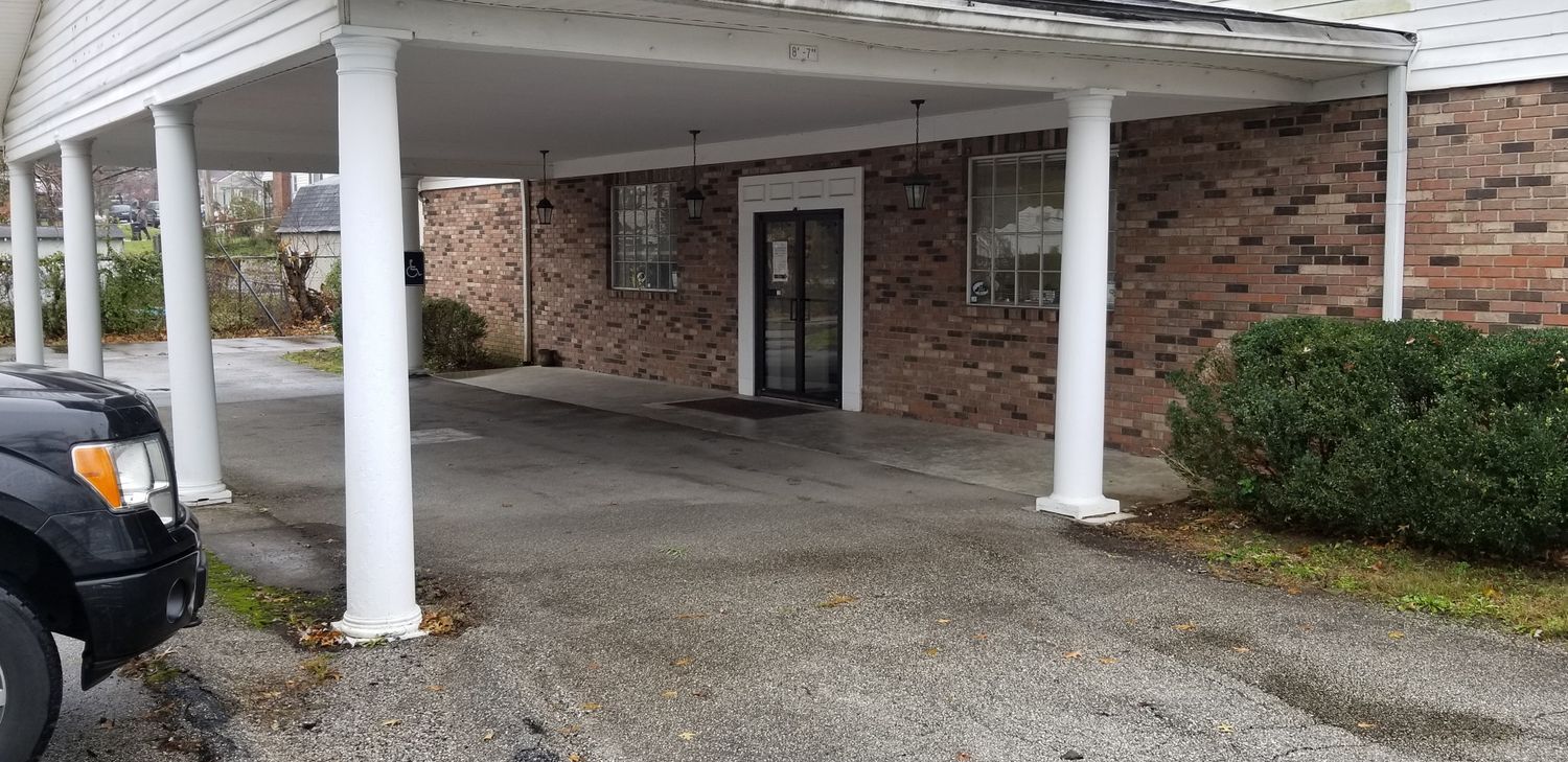 123 Walnut St, Frankfort, KY 40601